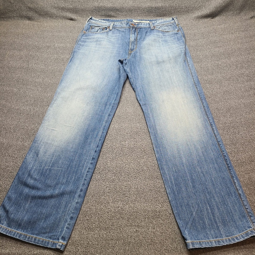 DKNY Jeans Brooklyn Jeans Mens 38x34 Blue Excellent Straight Leg Light Wash